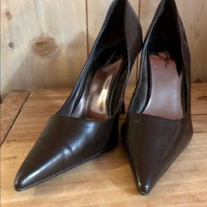 Sexy X-Appeal Brown “Marisol” Pointy Toe Heels